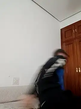 jorgeereyy online show from September 29, 2:44 pm