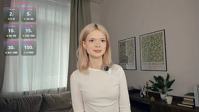 LaureMestler online show from October 9, 8:56 am