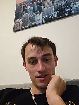 Snapshot of Chrisou73 chatting on June 11, 7:34 pm Chrisou73 online show from June 11, 7:34 pm