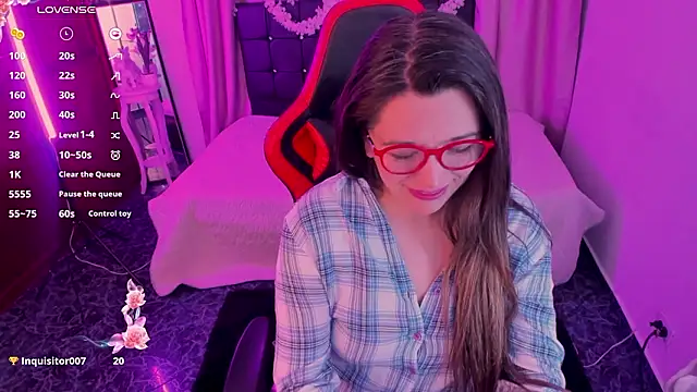 Snapshot of Hanna_MA chatting on February 6, 8:56 pm Hanna MA online show from February 6, 8:56 pm