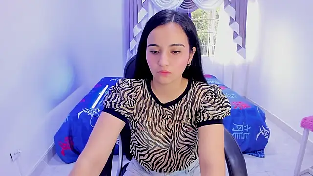 Naomii Doll online show from October 3, 12:13 pm