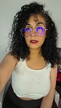 Snapshot of LondonHilton chatting on February 16, 2:57 pm LondonHilton online show from February 16, 2:57 pm