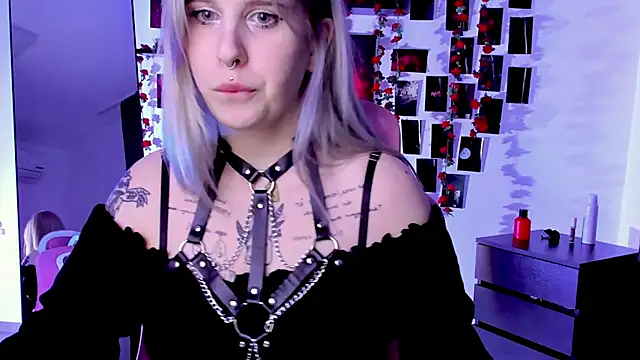 IngannaMorte online show from October 16, 4:19 pm
