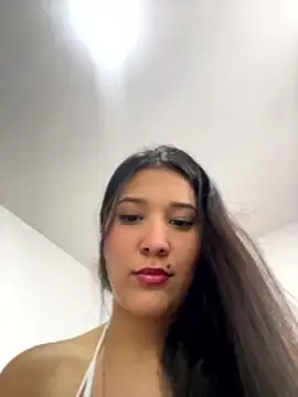 IsabellaJoness  online show from January 8, 8:33 pm