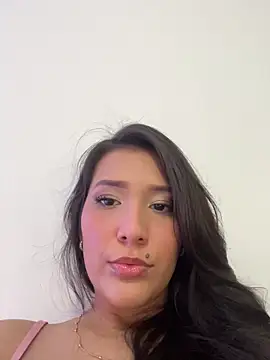 IsabellaJoness  online show from March 16, 8:13 pm