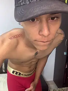 Frayhot777 online show from March 18, 9:07 pm