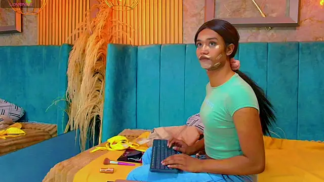 briannyte25 online show from October 11, 11:53 am