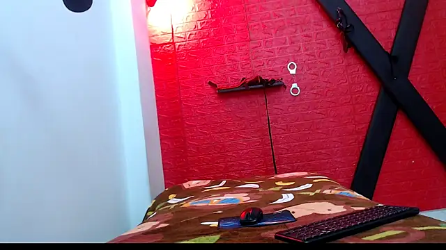 flaca8945 online show from October 8, 7:44 pm