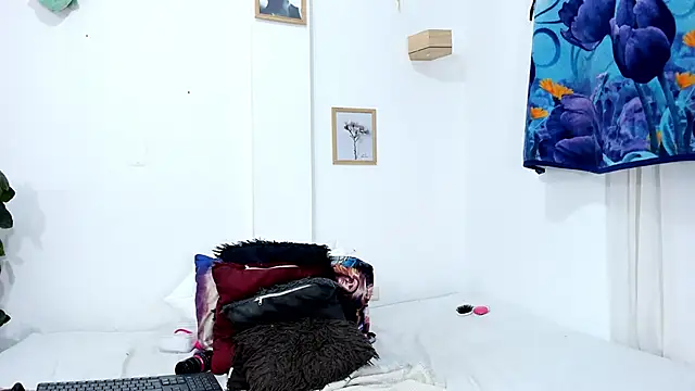 isabella ma2 online show from October 1, 4:18 am