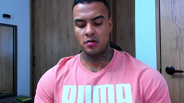 Snapshot of binmontana_ chatting on July 11, 8:00 pm binmontana online show from July 11, 8:00 pm