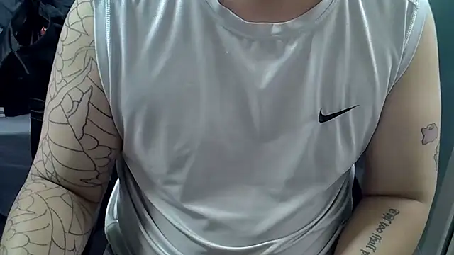 Snapshot of CAOSLOAD chatting on September 23, 1:30 am CAOSLOAD online show from September 23, 1:30 am