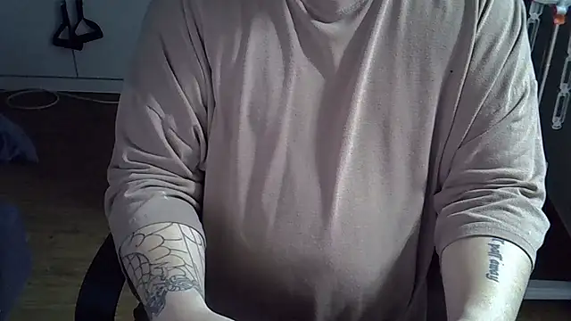 Snapshot of CAOSLOAD chatting on January 14, 10:10 am CAOSLOAD online show from January 14, 10:10 am