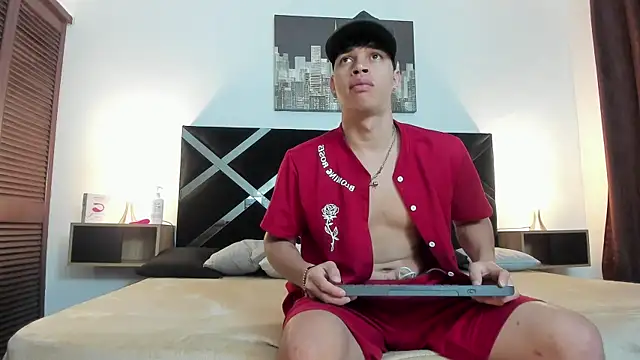 iammariano online show from April 1, 3:18 am