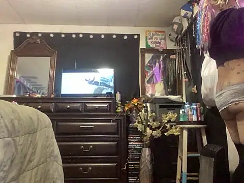 blondebarbiebae online show from February 25, 8:02 am