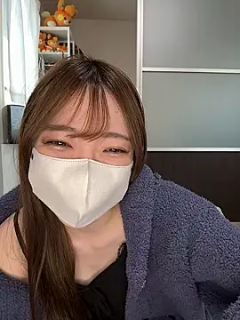 Moe v v online show from February 7, 3:10 am