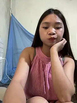 Snapshot of Mayy1 chatting on April 22, 2:14 am Mayy1 online show from April 22, 2:14 am