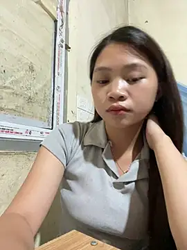 Snapshot of Mayy1 chatting on July 7, 7:23 am Mayy1 online show from July 7, 7:23 am
