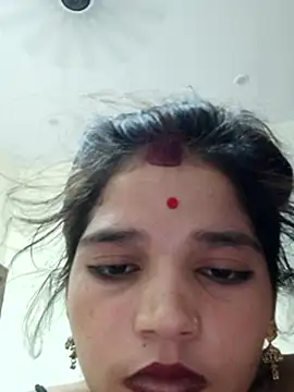 Snapshot of Mahek_love143 chatting on June 20, 11:35 am Mahek love143 online show from June 20, 11:35 am