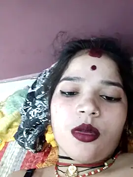 Snapshot of Mahek_love143 chatting on June 24, 3:38 am Mahek love143 online show from June 24, 3:38 am