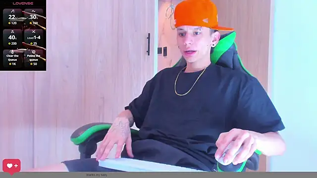 Skinny batman online show from October 24, 4:47 pm