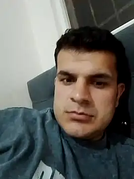 Snapshot of kadiirsekercii chatting on June 7, 12:37 am kadiirsekercii online show from June 7, 12:37 am