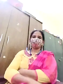 Snapshot of tamil_Boomika chatting on April 23, 8:46 am tamil Boomika online show from April 23, 8:46 am