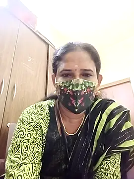 Snapshot of tamil_Boomika chatting on May 9, 5:51 pm tamil Boomika online show from May 9, 5:51 pm