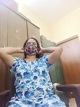 Snapshot of tamil_Boomika chatting on May 19, 6:03 pm tamil Boomika online show from May 19, 6:03 pm