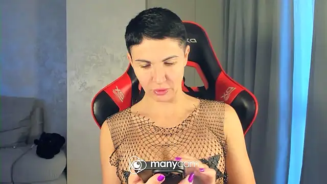 Snapshot of Angel_iam chatting on April 19, 2:49 pm Angel iam online show from April 19, 2:49 pm