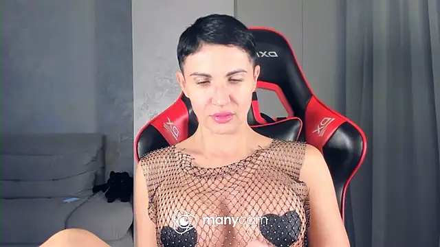 Snapshot of Angel_iam chatting on May 21, 5:42 pm Angel iam online show from May 21, 5:42 pm