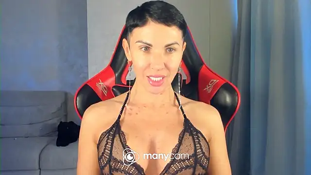 Snapshot of Angel_iam chatting on May 29, 4:27 pm Angel iam online show from May 29, 4:27 pm