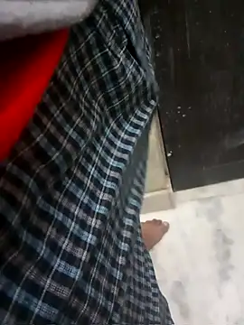 Snapshot of HolaPeeps chatting on October 1, 7:31 pm HolaPeeps online show from October 1, 7:31 pm