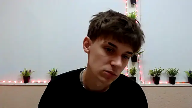 Snapshot of Hoot_Dude_ chatting on October 27, 2:21 pm Hoot Dude  online show from October 27, 2:21 pm