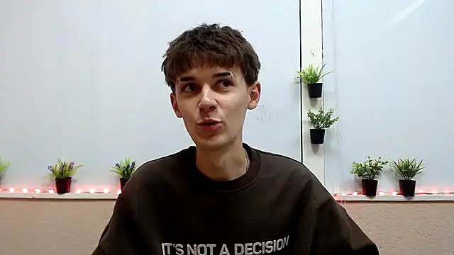 Snapshot of Hoot_Dude_ chatting on October 28, 2:31 pm Hoot Dude  online show from October 28, 2:31 pm