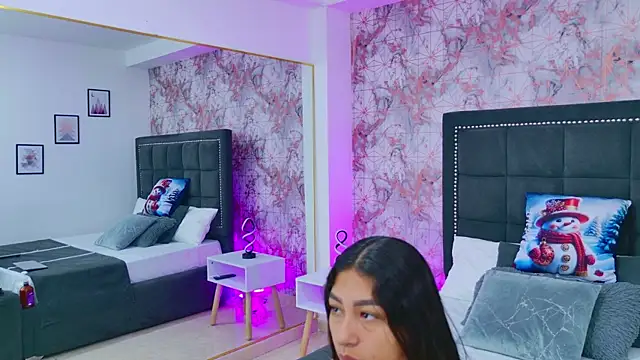 Aliss Star online show from November 21, 12:15 pm