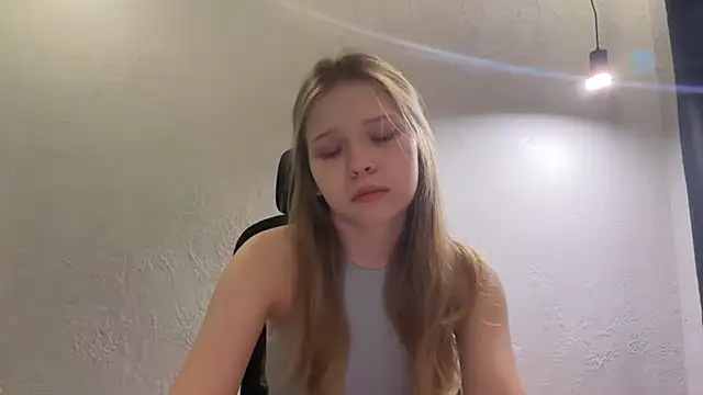 Snapshot of CandysRose chatting on July 15, 7:30 pm CandysRose online show from July 15, 7:30 pm