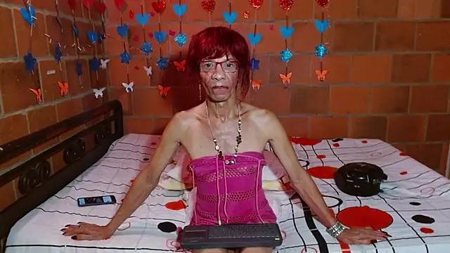 lorenacapelli online show from October 23, 12:21 am