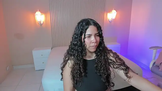 AshlyViper9 online show from October 21, 3:40 am