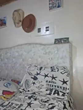 Snapshot of Harley_Miller_ chatting on July 21, 11:23 am Harley Miller online show from July 21, 11:23 am