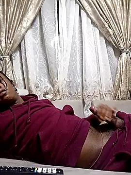 Snapshot of EscortedBankrupt chatting on December 19, 8:49 pm EscortedBankrupt online show from December 19, 8:49 pm