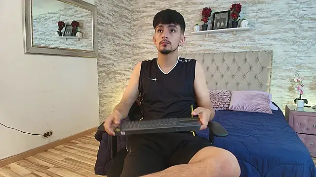 Axel Draven online show from March 16, 12:20 pm