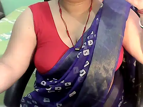 Snapshot of BABITA_KUMARII chatting on June 19, 5:17 pm BABITA KUMARII online show from June 19, 5:17 pm