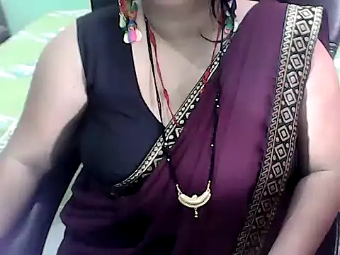 Snapshot of BABITA_KUMARII chatting on June 20, 5:27 pm BABITA KUMARII online show from June 20, 5:27 pm