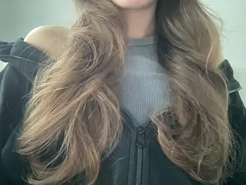 kisssangel online show from October 27, 7:45 am