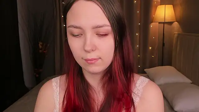 Monica  Queen online show from March 7, 5:26 am