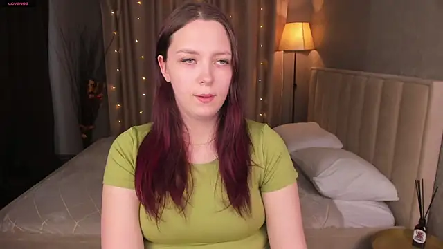 Monica  Queen online show from April 11, 5:34 am