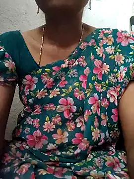 Snapshot of kanna_24 chatting on October 16, 8:04 am kanna 24 online show from October 16, 8:04 am