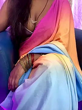 Snapshot of sweet-ananya23 chatting on September 30, 9:03 am sweet-ananya23 online show from September 30, 9:03 am