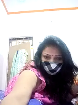 Snapshot of House_Wife19 chatting on October 12, 10:36 am House Wife19 online show from October 12, 10:36 am