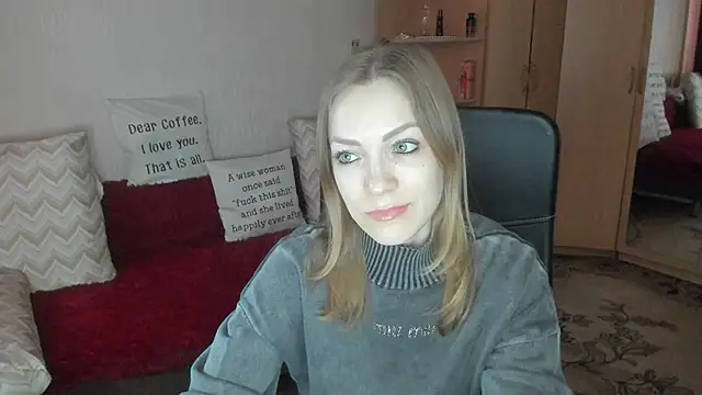 Tiffany Bates online show from March 21, 10:53 am